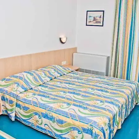 Veli Mel - San Marino Sunny By Valamar 3* Lopar